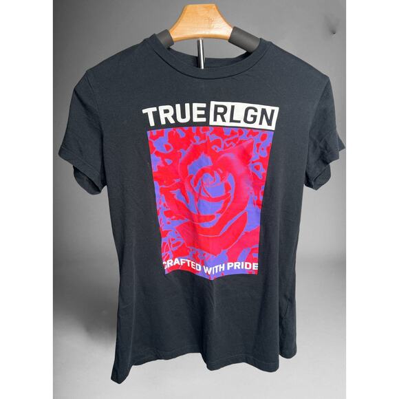 True Religion Women's Bloomed‎ Slim Fit Short Sleeve Logo Flower Tee-Large - Picture 1 of 3